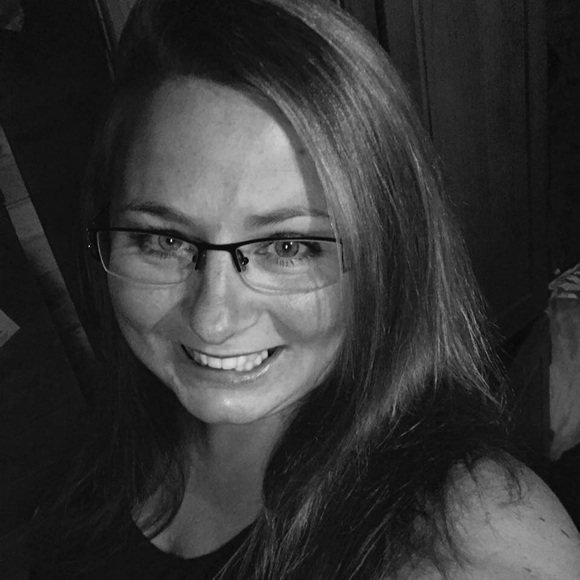 Meet your Posher, Virginia - Picture 1 of 4